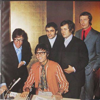 cliff shads 1969_opt.jpg